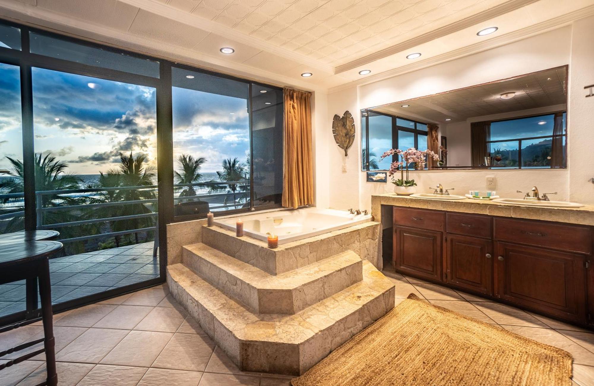 Paradise Jaco Beach Front 外观 照片